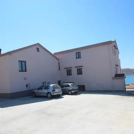 Apartment Andrija Rtina