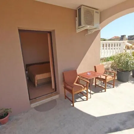 Apartment Andrija Rtina
