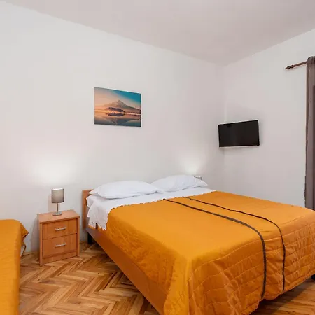 Andrija Apartment *