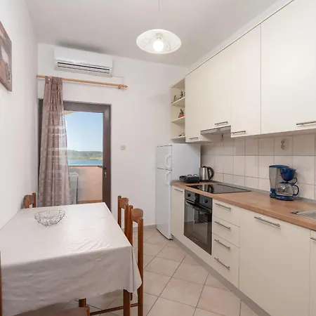 Apartment Andrija Rtina
